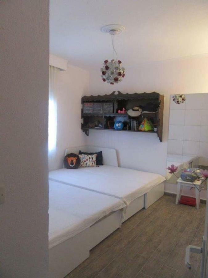 Pefkohori Apart. Near The Beach With Indor Parking And Yard ภายนอก รูปภาพ