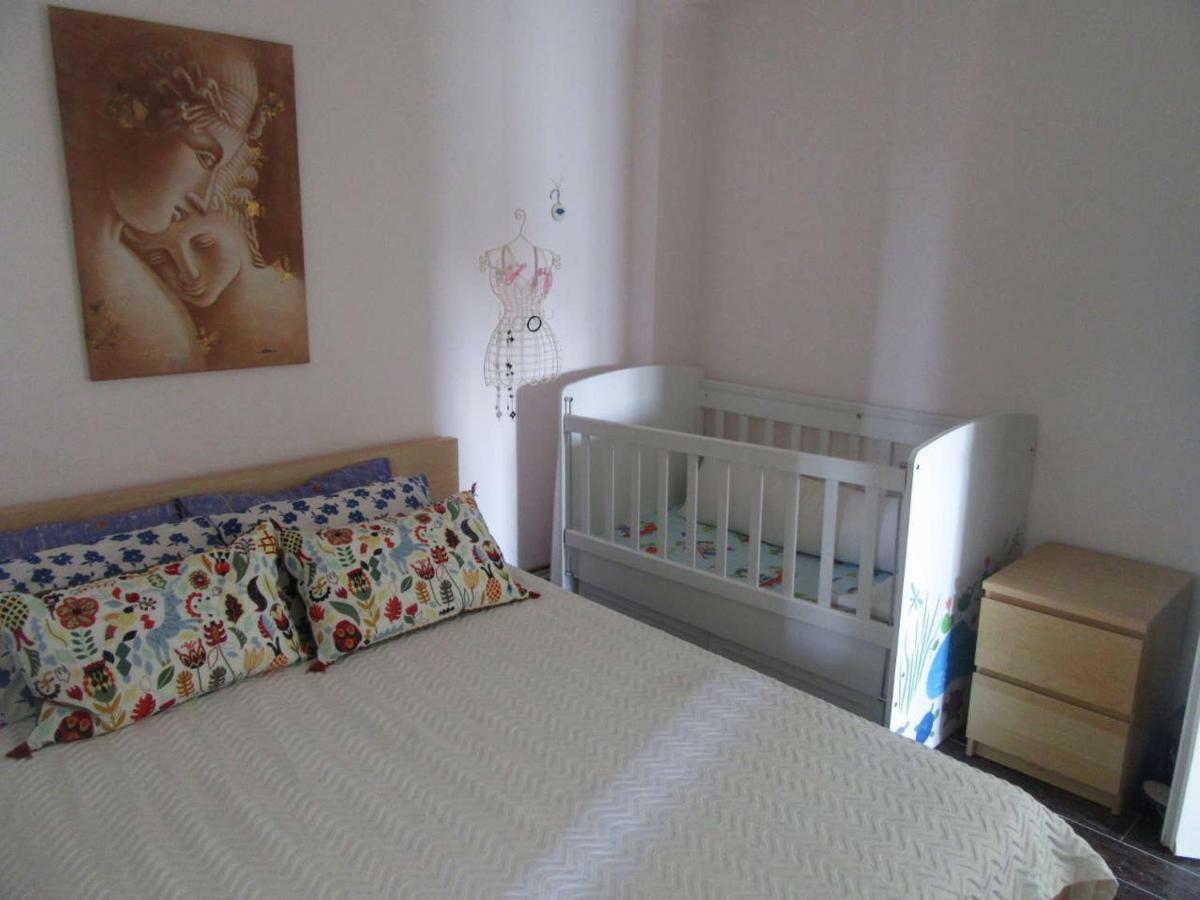 Pefkohori Apart. Near The Beach With Indor Parking And Yard ภายนอก รูปภาพ