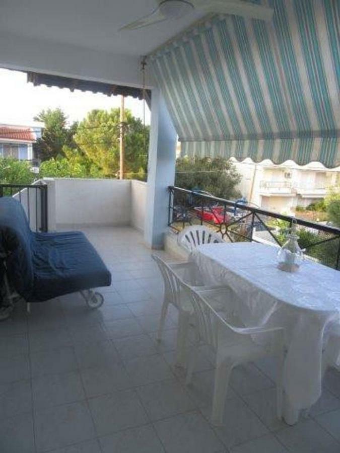 Pefkohori Apart. Near The Beach With Indor Parking And Yard ภายนอก รูปภาพ